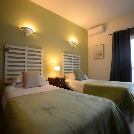 ゲストハウス Casa Rosa Montes Luz