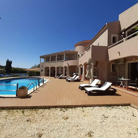 Casa Rosa Montes 4* Luz