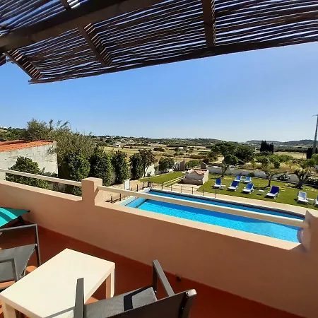 Casa Rosa Montes 4* Luz