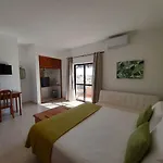 Casa Rosa Montes Pensjonat Praia Da Luz