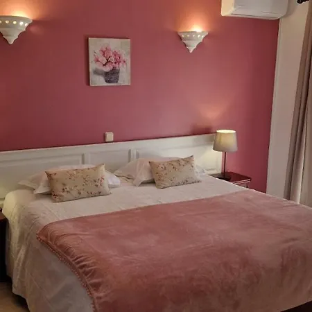 Penzion Casa Rosa Montes 4*