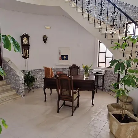 Pensionat Casa Rosa Montes 4*