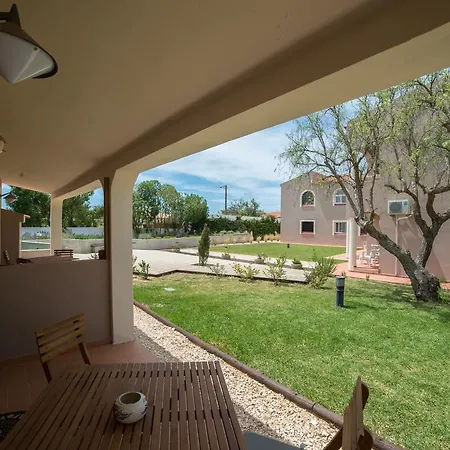 Casa Rosa Montes 3*